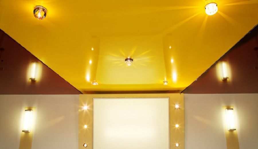 Фотография натяжного потолка желтого цвета